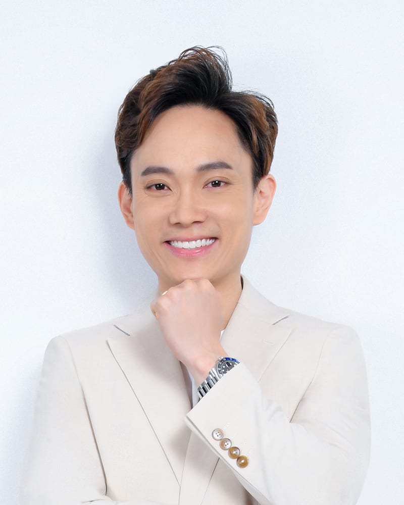 Jerry Poh friendly professional portrait